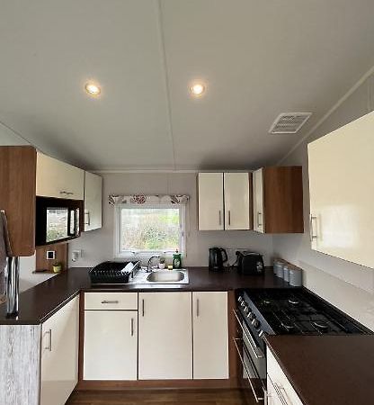 Tarka Holiday Park Ashford  Exteriér fotografie